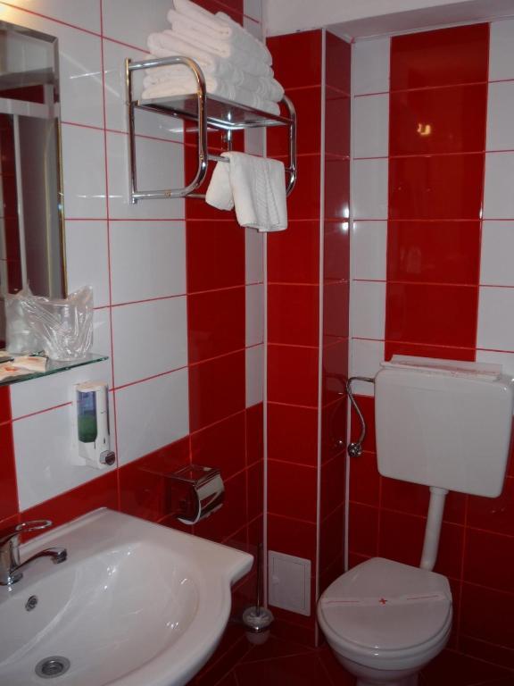 Hotel Sud Джурджу Экстерьер фото